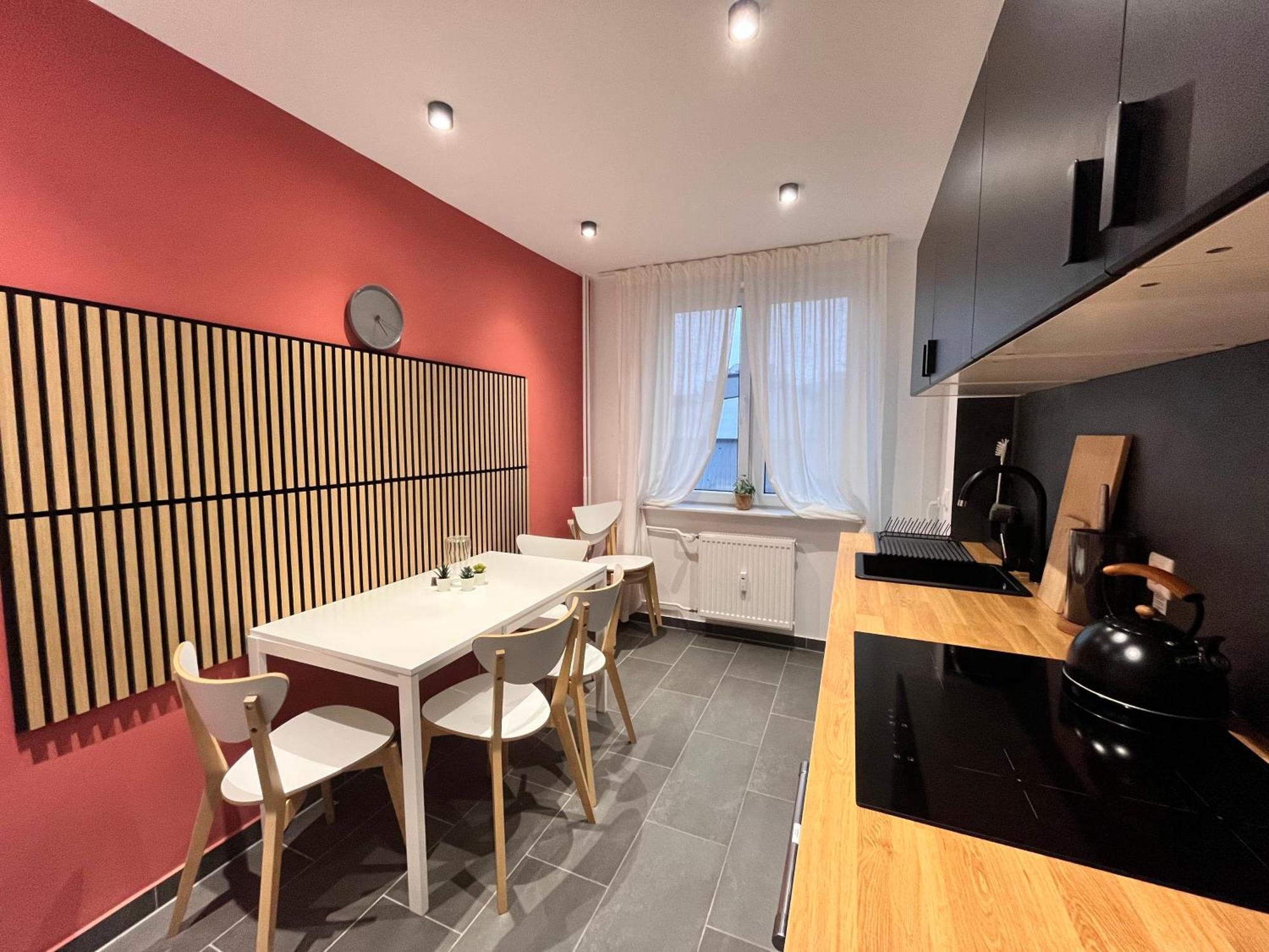 Goldstadt Apartments Pforzheim Esterno foto